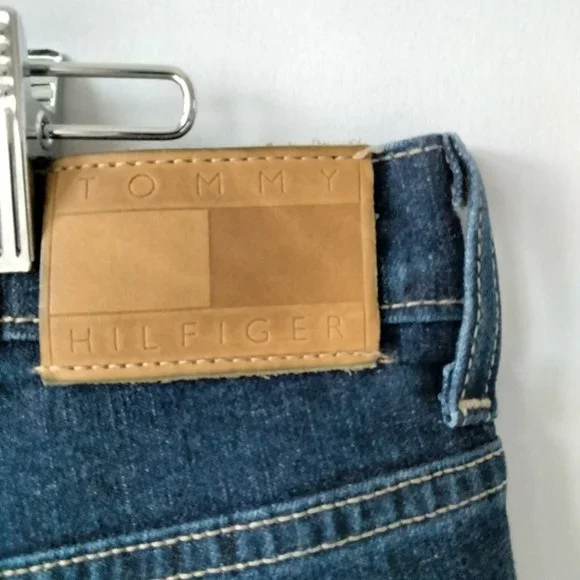 Tommy Hilfiger Dark Wash Bootcut Jeans – Size 14 (36 x 32) - Picture 8 of 9